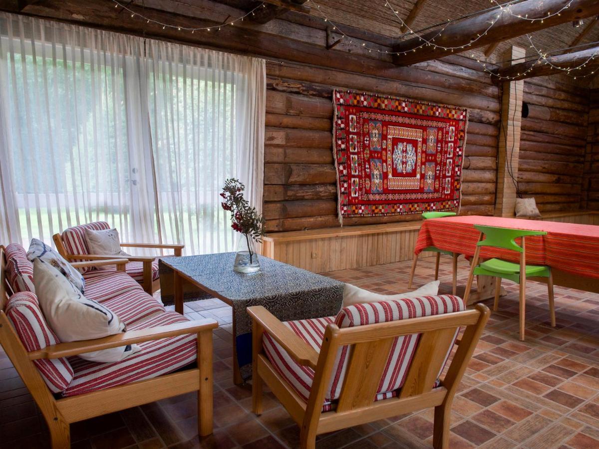 Nurka Talu Guest House Piirumi Exterior photo